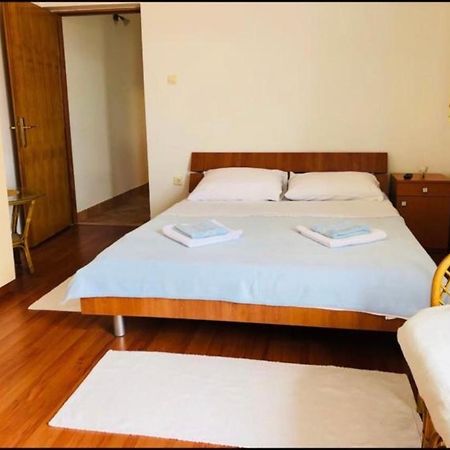 Danijel Apartment Vir Ngoại thất bức ảnh