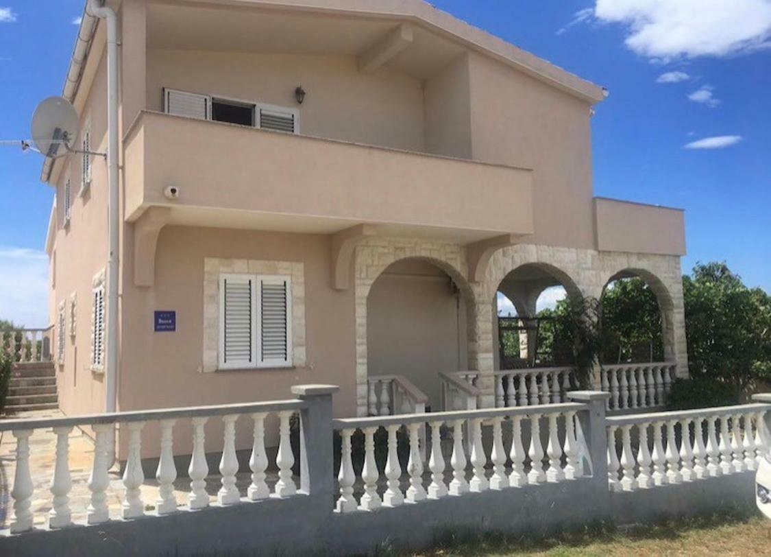 Danijel Apartment Vir Ngoại thất bức ảnh