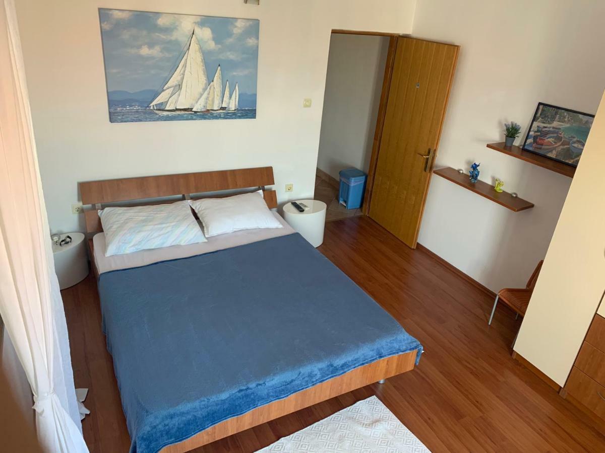 Danijel Apartment Vir Ngoại thất bức ảnh