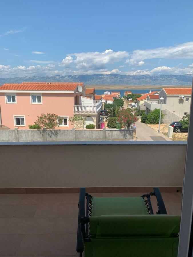 Danijel Apartment Vir Ngoại thất bức ảnh