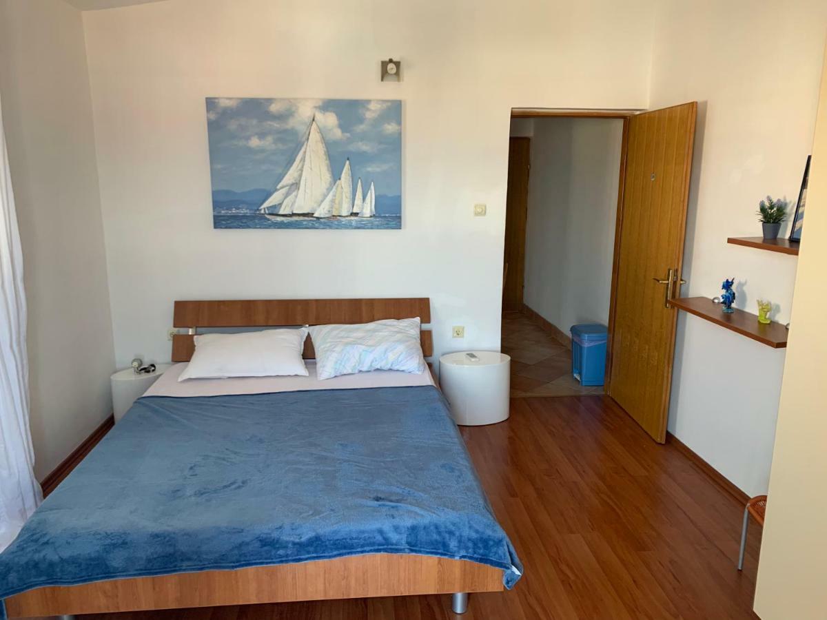Danijel Apartment Vir Ngoại thất bức ảnh